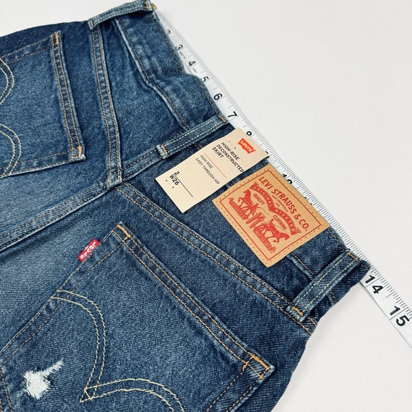 NWT Levi’s High Rise Deconstructed Mini Jean Skirt - Picture 6 of 11